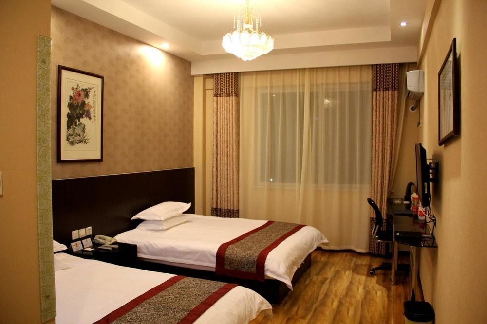 Super 8 Hotel Цзинань Экстерьер фото